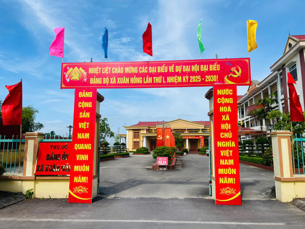 Xuân Hồng rộn ràng khí thế – thi đua chào mừng ngày hội lớn 