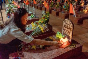Xã Xuân Hồng trang trọng tổ chức Lễ dâng hương và Thắp nến tri ân các Anh hùng liệt sĩ nhân kỷ niệm 79 năm Ngày Thương binh – Liệt sĩ (27/7/1947 – 27/7/2026)
