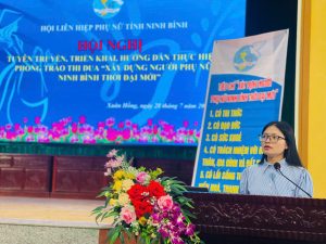 Hội LHPN xã Xuân Hồng tuyên truyền phong trào thi đua “Xây dựng người phụ nữ Ninh Bình thời đại mới” và nâng cao kỹ năng bảo đảm an toàn trên không gian mạng