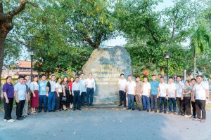 ĐOÀN ĐẠI BIỂU HĐND XÃ BAO LA, TỈNH PHÚ THỌ THĂM, LÀM VIỆC VÀ HỌC TẬP KINH NGHIỆM TẠI XÃ XUÂN HỒNG